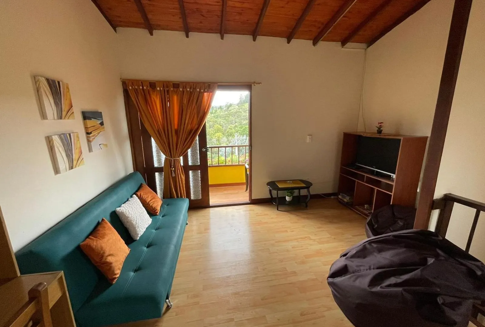 Villa Katy Medellín 0*,  Colômbia